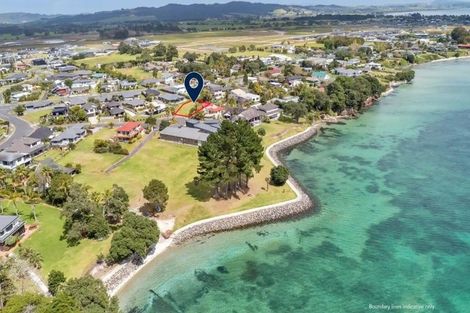 Photo of property in 13 Aarts Place, One Tree Point, 0118