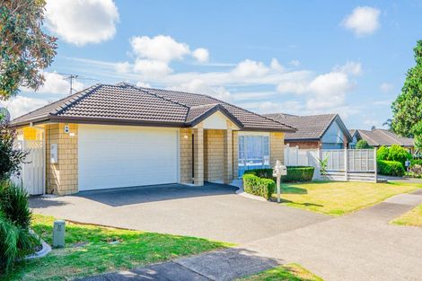 Photo of property in 5 Greta Banks Place, Wattle Downs, Auckland, 2103