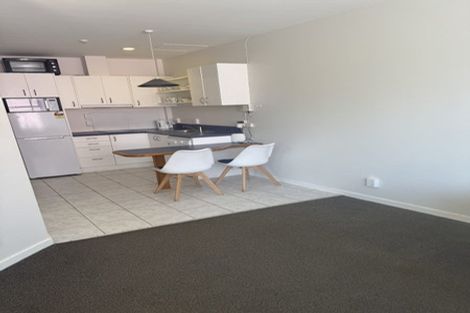 Photo of property in Terrace Tower Apartments, 1d/126 The Terrace, Wellington Central, Wellington, 6011