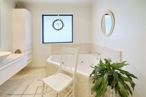 Photo of property in 24 Hakatere Road, Pegasus, 7612