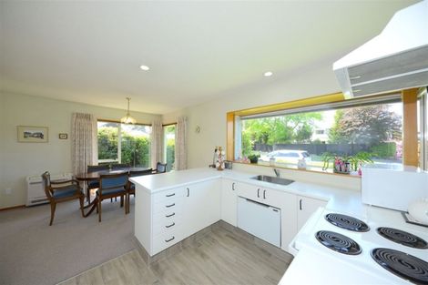 Photo of property in 1/43 Kedleston Drive, Avonhead, Christchurch, 8042