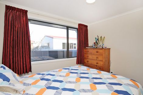 Photo of property in 26 Dunlop Street, Wallacetown, 9816