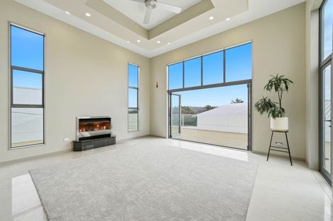 Photo of property in 122 Kittiwake Drive, Schnapper Rock, Auckland, 0632