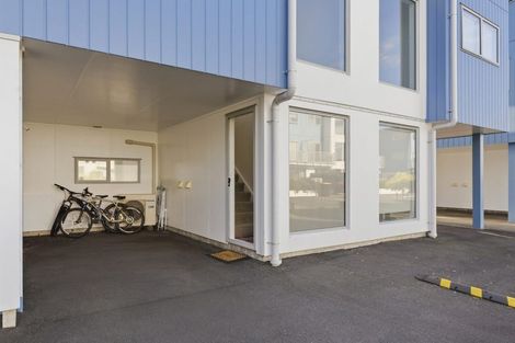 Photo of property in 31 Reynolds Place, Papamoa Beach, Papamoa, 3118