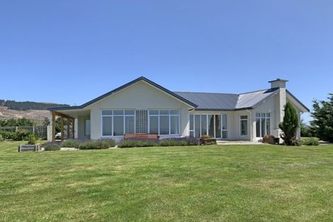 Photo of property in 176 Gunn Road, Warepa, Balclutha, 9273
