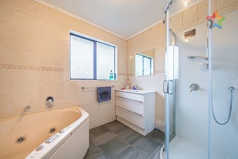 Photo of property in 236 Major Drive, Kelson, Lower Hutt, 5010