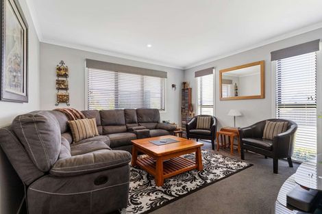Photo of property in 16 Wahaika Way, Papamoa Beach, Papamoa, 3118