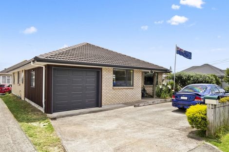 Photo of property in 82 Seddon Street, Pukekohe, 2120