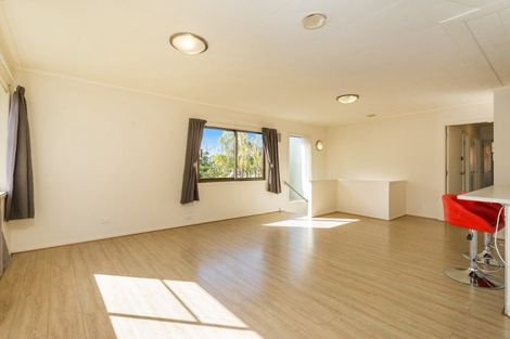 Photo of property in 1/62 Stapleford Crescent, Browns Bay, Auckland, 0630