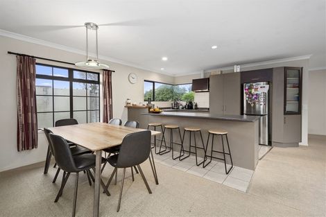 Photo of property in 39 Putaka Place, Papamoa Beach, Papamoa, 3118