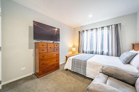 Photo of property in 15 Hopkirk Avenue, Wallaceville, Upper Hutt, 5018