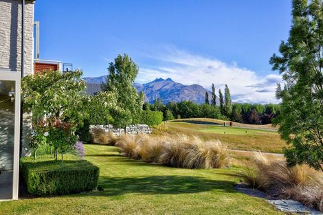 Photo of property in 15 Ayrburn Ridge, Arrowtown, Queenstown, 9371