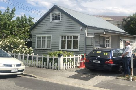 Photo of property in 33 Waller Terrace, Christchurch Central, Christchurch, 8011