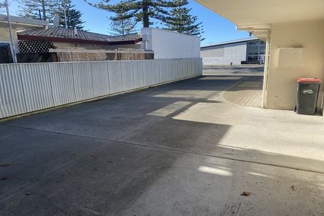 Photo of property in 483 Marine Parade, Napier South, Napier, 4110