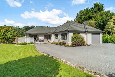 Photo of property in 31a Emerald Hill Drive, Birchville, Upper Hutt, 5018