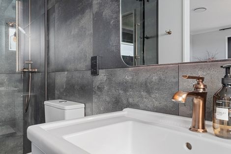 Photo of property in 48 Te Hurunui Drive, Pegasus, 7612