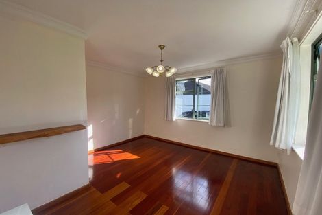 Photo of property in 21 Otakau Road, Milford, Auckland, 0620