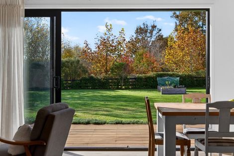 Photo of property in 122c Monument Road, Clevedon, 2582