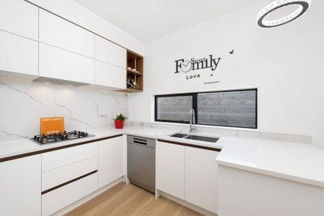 Photo of property in 17d Bahari Drive, Ranui, Auckland, 0612