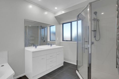 Photo of property in 24 Hollinger Place, Nawton, Hamilton, 3200
