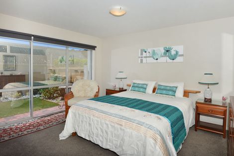 Photo of property in 4c Bedggood Close, Paihia, 0200