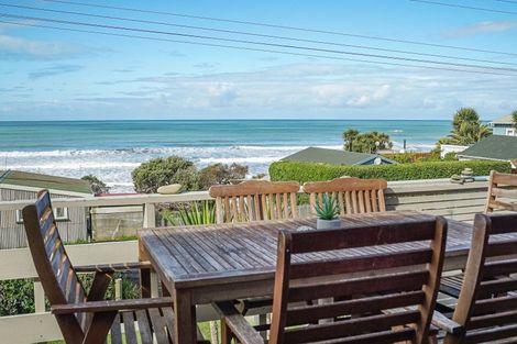 Photo of property in 24 Moody Street, Gore Bay, Cheviot, 7383