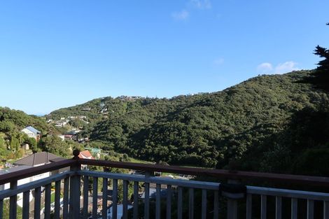 Photo of property in 58 Hungerford Road, Houghton Bay, Wellington, 6023