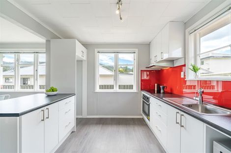 Photo of property in 4 Ventura Avenue, Ebdentown, Upper Hutt, 5018