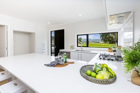 Photo of property in 34 Dahl Drive, Wallaceville, Upper Hutt, 5018