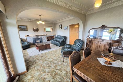 Photo of property in 2 Avon Street, South Hill, Oamaru, 9400