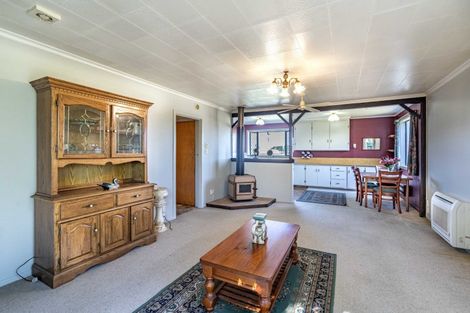 Photo of property in 65 Kilmarnock Street, Wallacetown, 9816