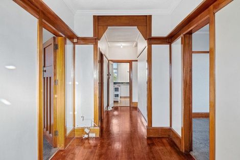 Photo of property in 8 Annandale Avenue, Takaro, Palmerston North, 4410