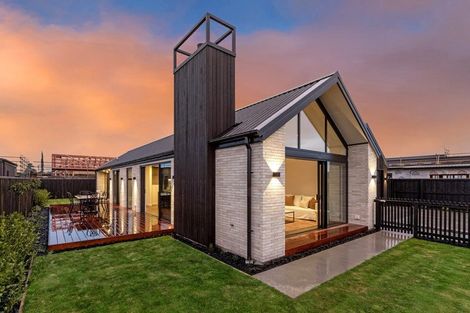 Photo of property in 19 Perehia Mews, Marshland, Christchurch, 8083