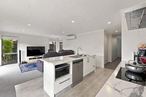 Photo of property in 6 Salers Lane, Papamoa, 3118