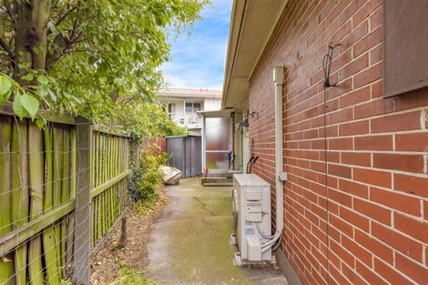 Photo of property in 1/236 Grahams Road, Burnside, Christchurch, 8053