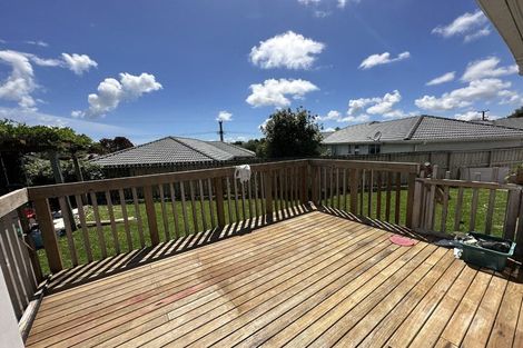 Photo of property in 68b Kelman Road, Kelston, Auckland, 0602