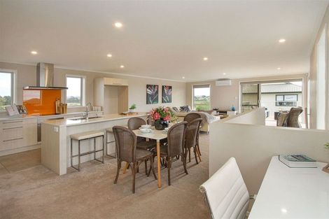 Photo of property in 2 Mutetai Road, Clarks Beach, 2122