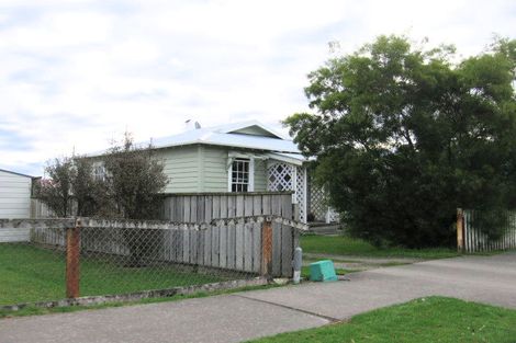 Photo of property in 1a Fairs Road, Milson, Palmerston North, 4414
