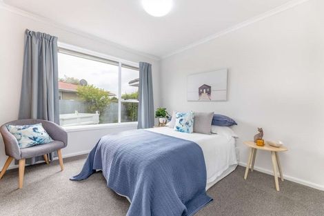 Photo of property in 6 Masham Road, Broomfield, Christchurch, 8042