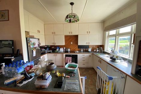 Photo of property in 328 Arapaepae Road, Levin, 5571