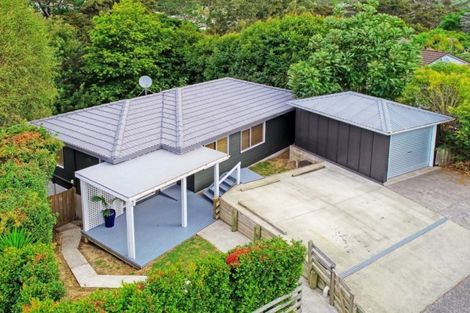 Photo of property in 8 Oakhaven Place, Ranui, Auckland, 0612