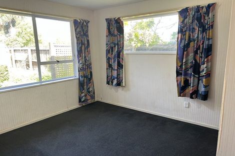 Photo of property in 130 Reynolds Avenue, Bishopdale, Christchurch, 8053