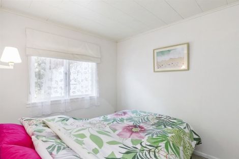 Photo of property in 160 Parkvale Road, Karori, Wellington, 6012
