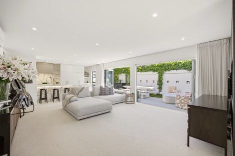 Photo of property in 45 Gracefield Avenue, Christchurch Central, Christchurch, 8013