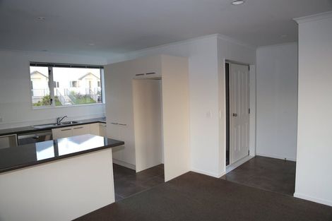 Photo of property in 43 Packspur Drive, Flat Bush, Auckland, 2016