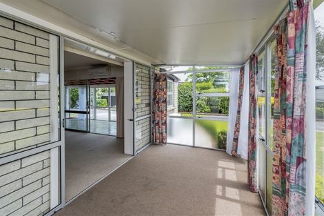 Photo of property in 34 Marlborough Street, Levin, 5510