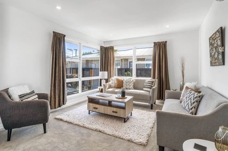 Photo of property in 106 Avondale Road, Avondale, Christchurch, 8061