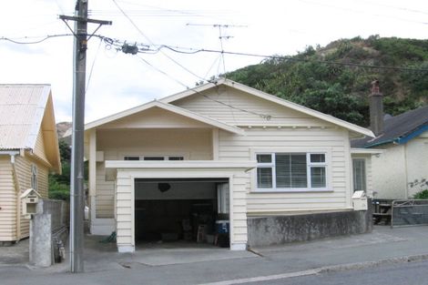 Photo of property in 36 Brighton Street, Island Bay, Wellington, 6023