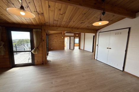 Photo of property in 6 Bronzewing Terrace, Unsworth Heights, Auckland, 0632