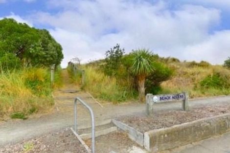 Photo of property in 7/246 Marine Parade, New Brighton, Christchurch, 8061